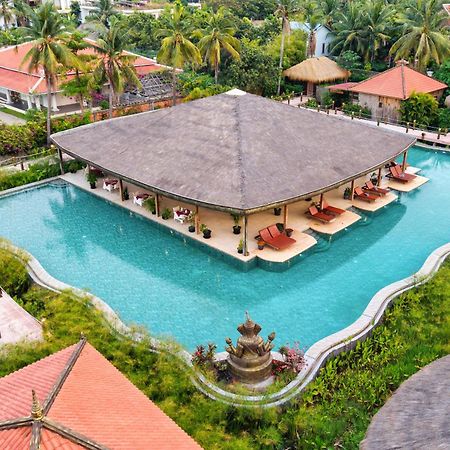 Authentic Khmer Village Resort Siem Reap Exterior foto