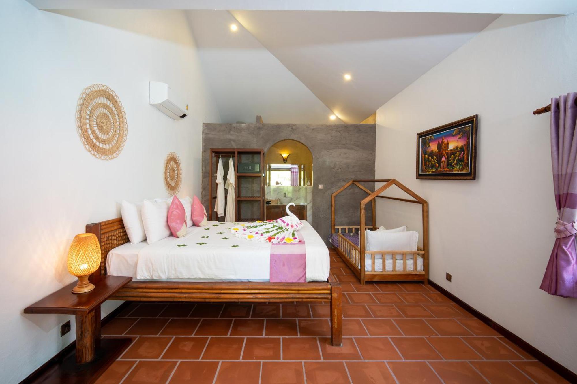 Authentic Khmer Village Resort Siem Reap Exterior foto