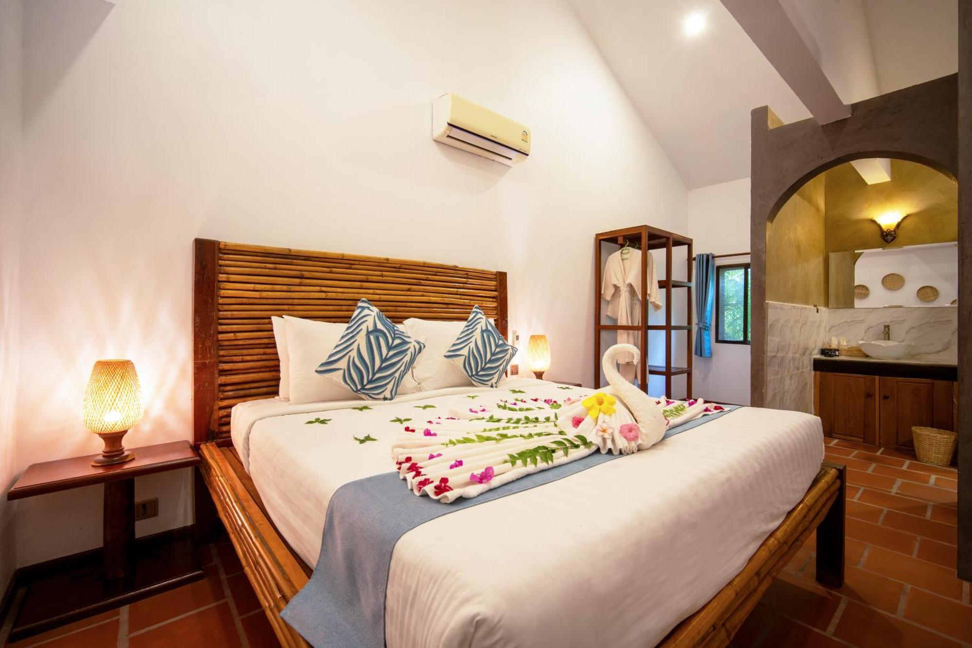 Authentic Khmer Village Resort Siem Reap Exterior foto