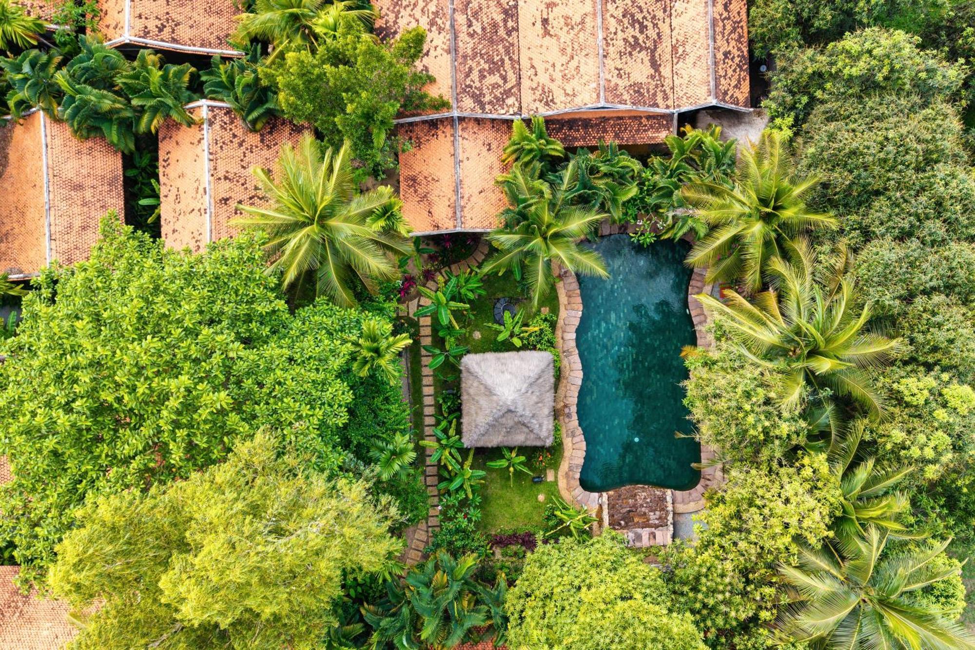 Authentic Khmer Village Resort Siem Reap Exterior foto